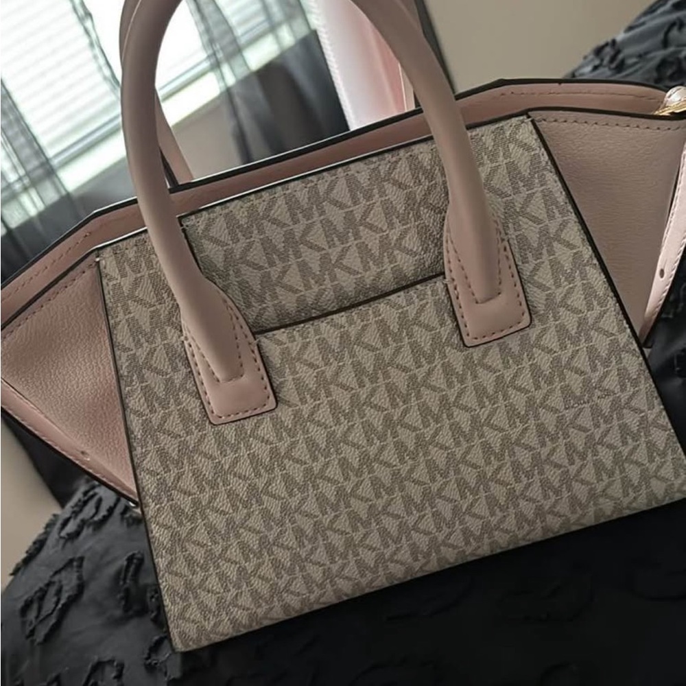 MICHAEL Michael Kors Beige and Pink Satchel
